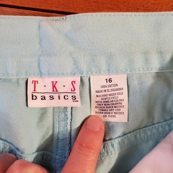 TKS Basics Shorts - Picture 2 of 12